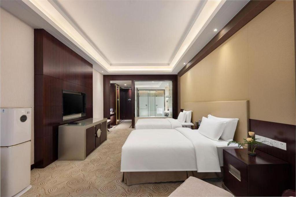 Linyi Blue Horizon International Hotel Yi He Exterior foto
